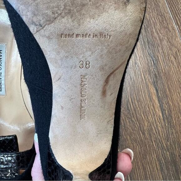Manolo Blahnik Black wool blend/snakeskin pumps SZ 38 - Picture 8 of 9